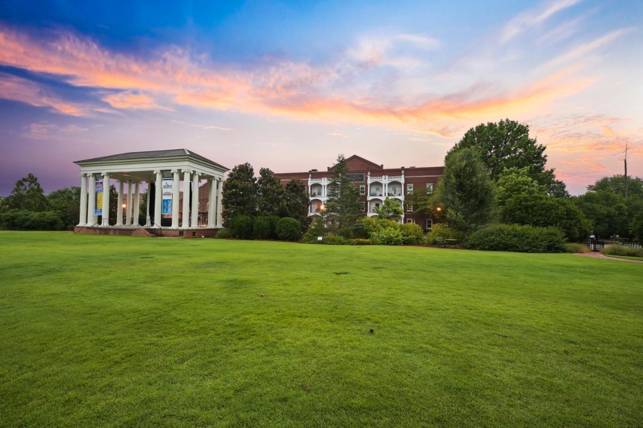 The James Madison Inn מראה חיצוני תמונה